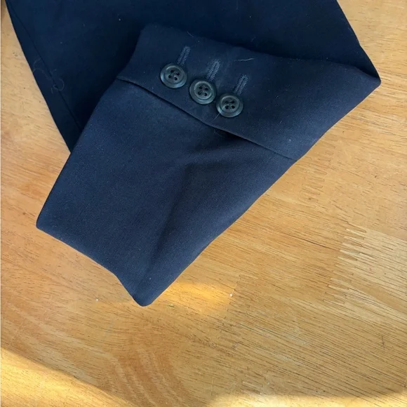 Oscar by Oscar De La Renta navy blue wool and leather trim pant suit 18W read - Picture 11 of 14